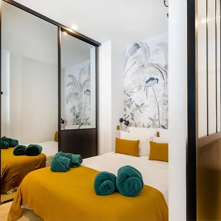 Le Cygne Des Champs-elysees - Mobility Lease Apartment *