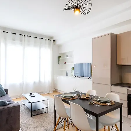 Apartment Le Cygne Des Champs-elysees - Mobility Lease *